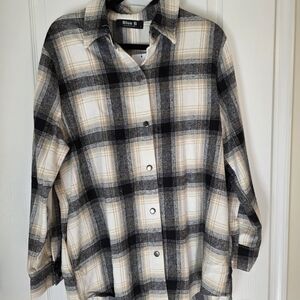 Women's Blue B Plaid Button Snap Shacket
